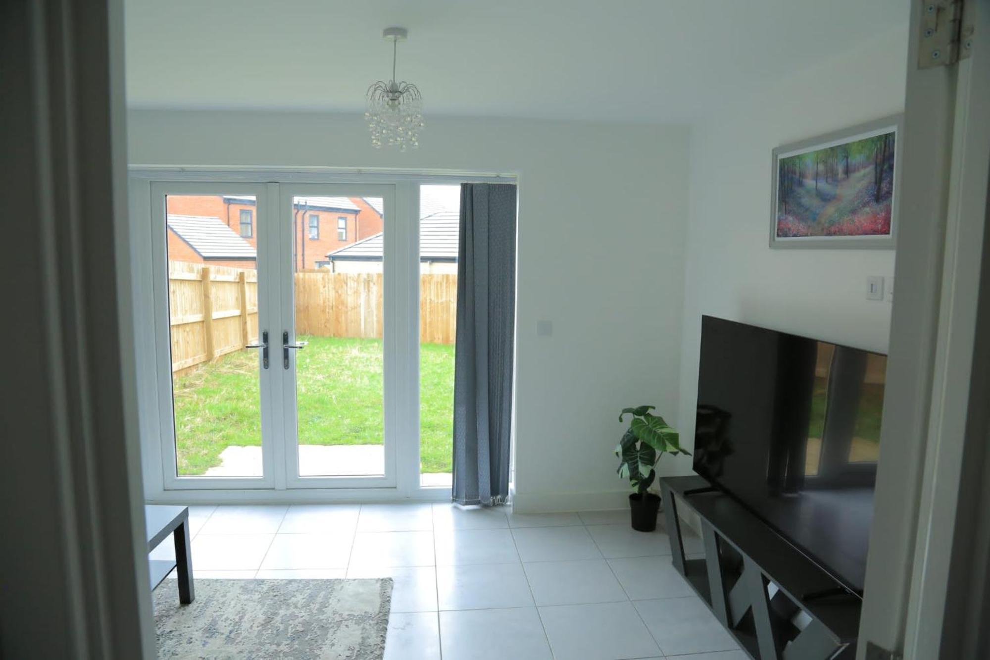 Beautiful New Family Home Leeds  Exterior foto