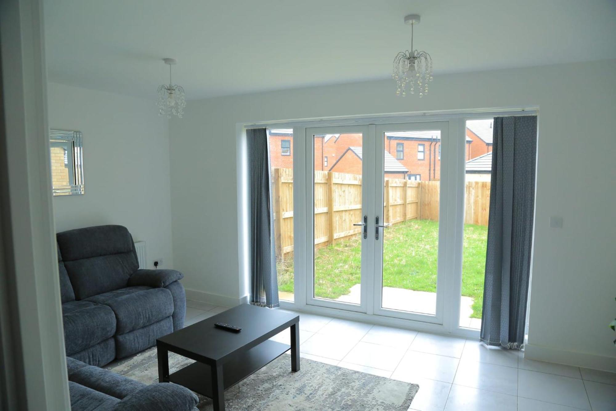 Beautiful New Family Home Leeds  Exterior foto